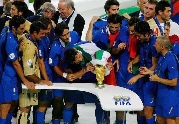 في مثل هذا اليوم .. إيطاليا بطلة كأس العالم