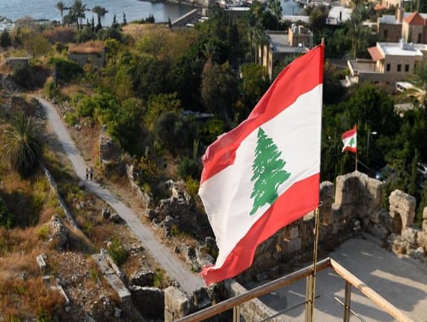 صلاة عيد الفطر المبارك في لبنان